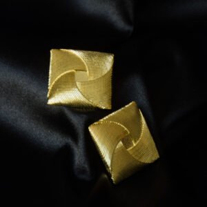 Arracadas Doradas Rectangulares