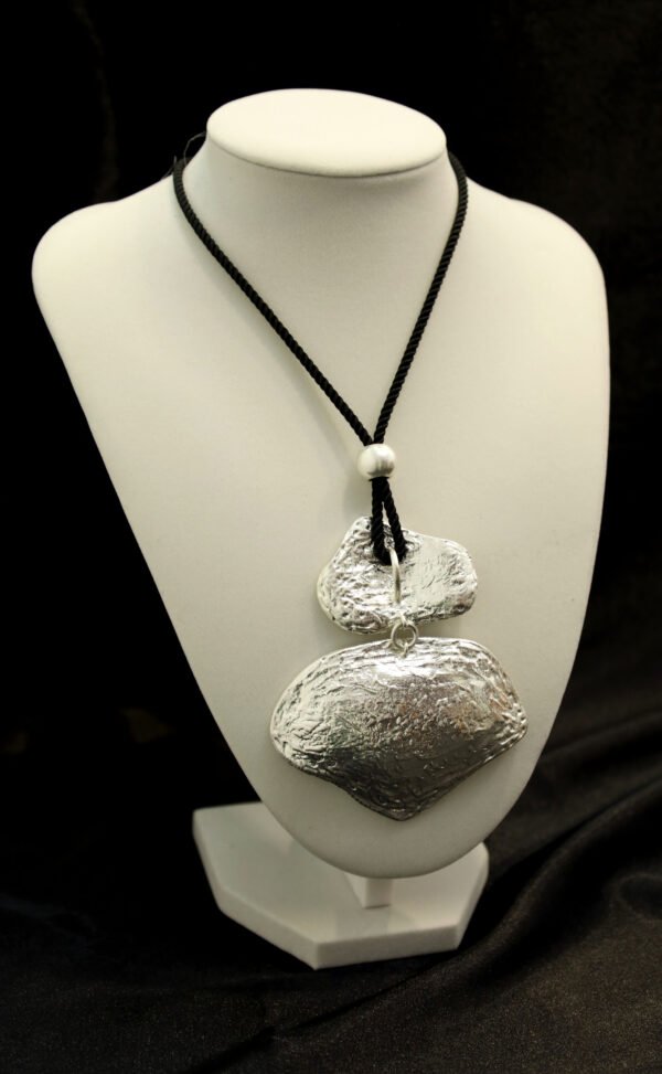 Collar Hilo Negro Plata