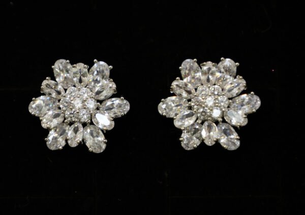 Aretes Zirconia flor