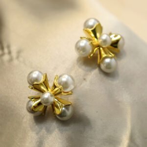 Arete Dorado 5 Perlas