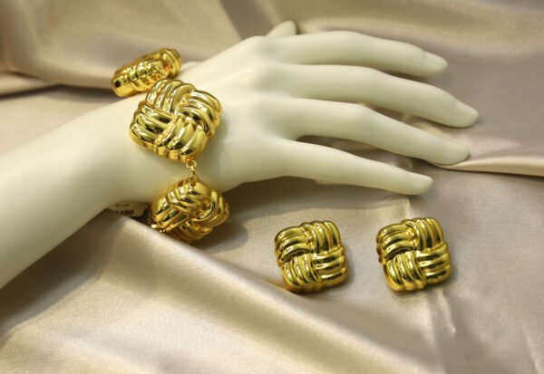 Pulsera 6 Cuadros Dorados