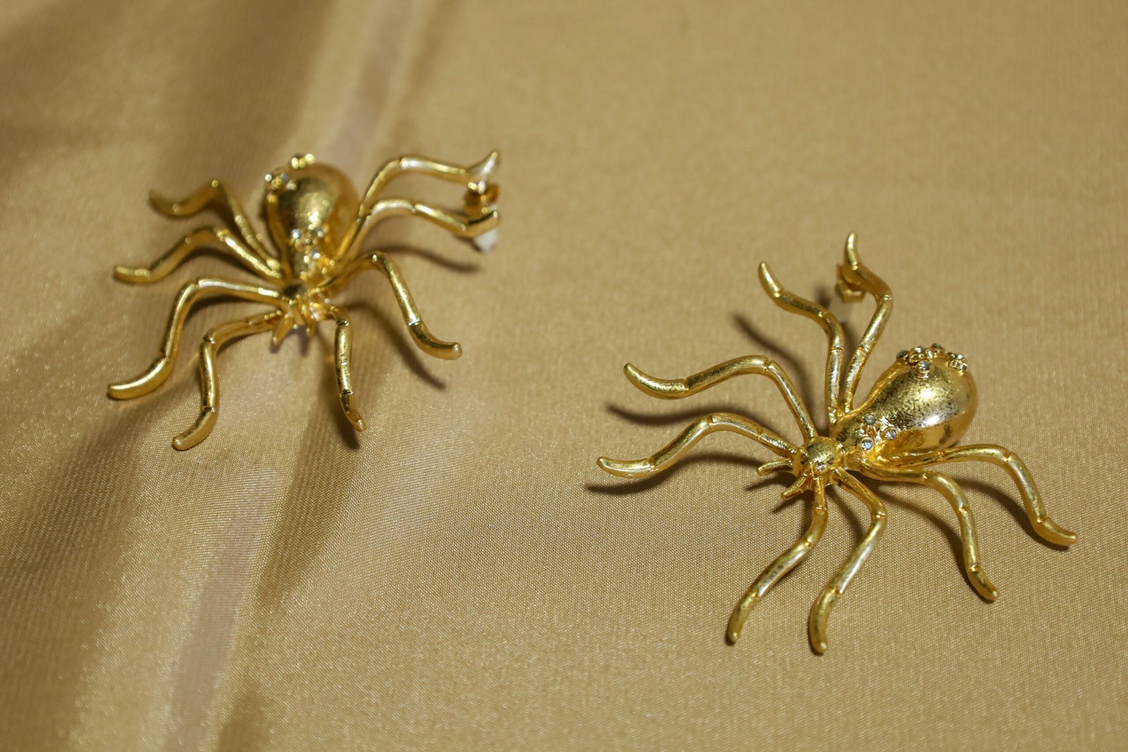 Arete maxi arañas - Image 4